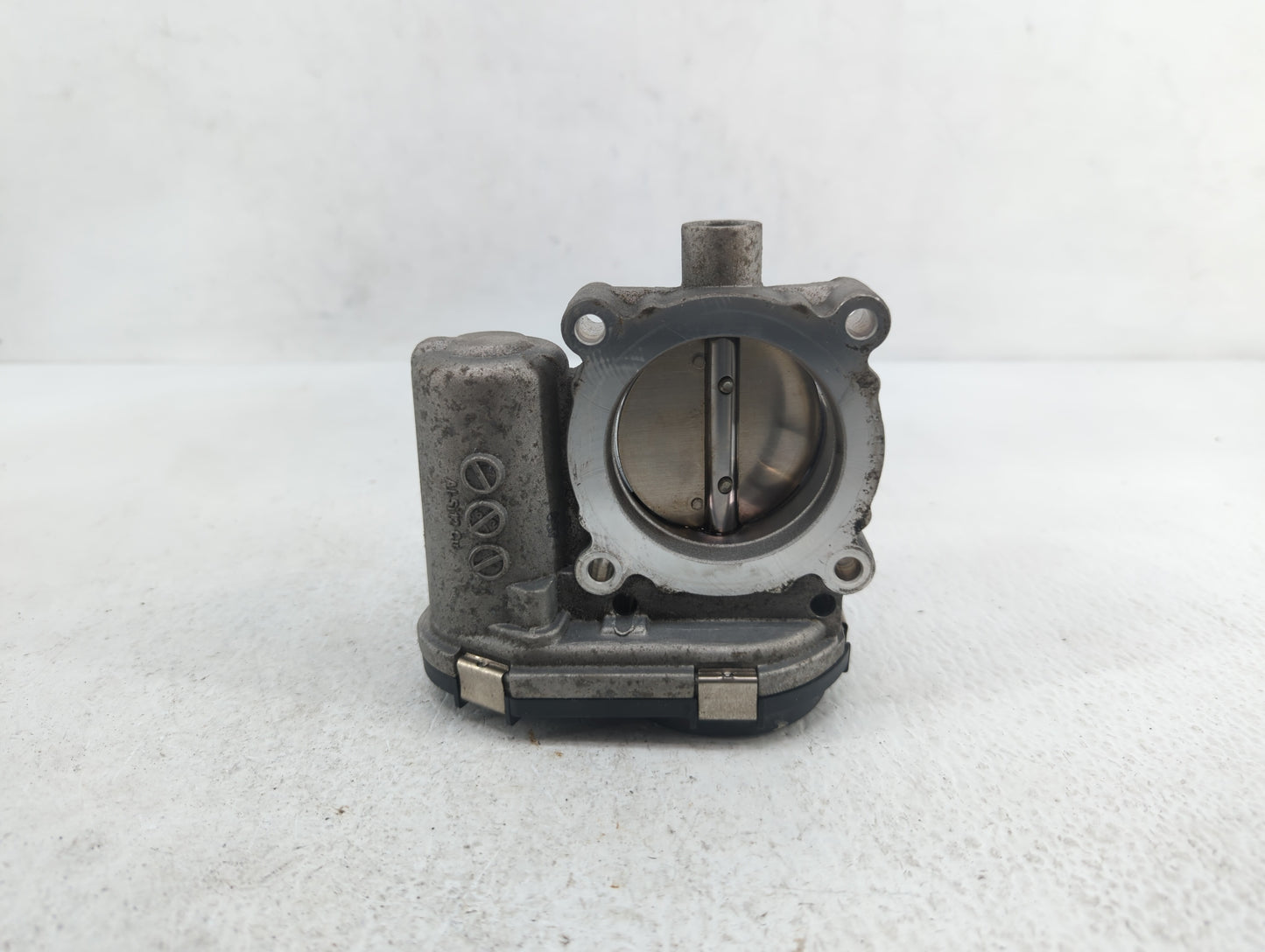 2012-2013 Ford Focus Throttle Body P/N:0280750585 0280750566, DS7E-9F991-BB, CM5E-9F991-AD Fits Fits 2012 2013 2014 2015 201