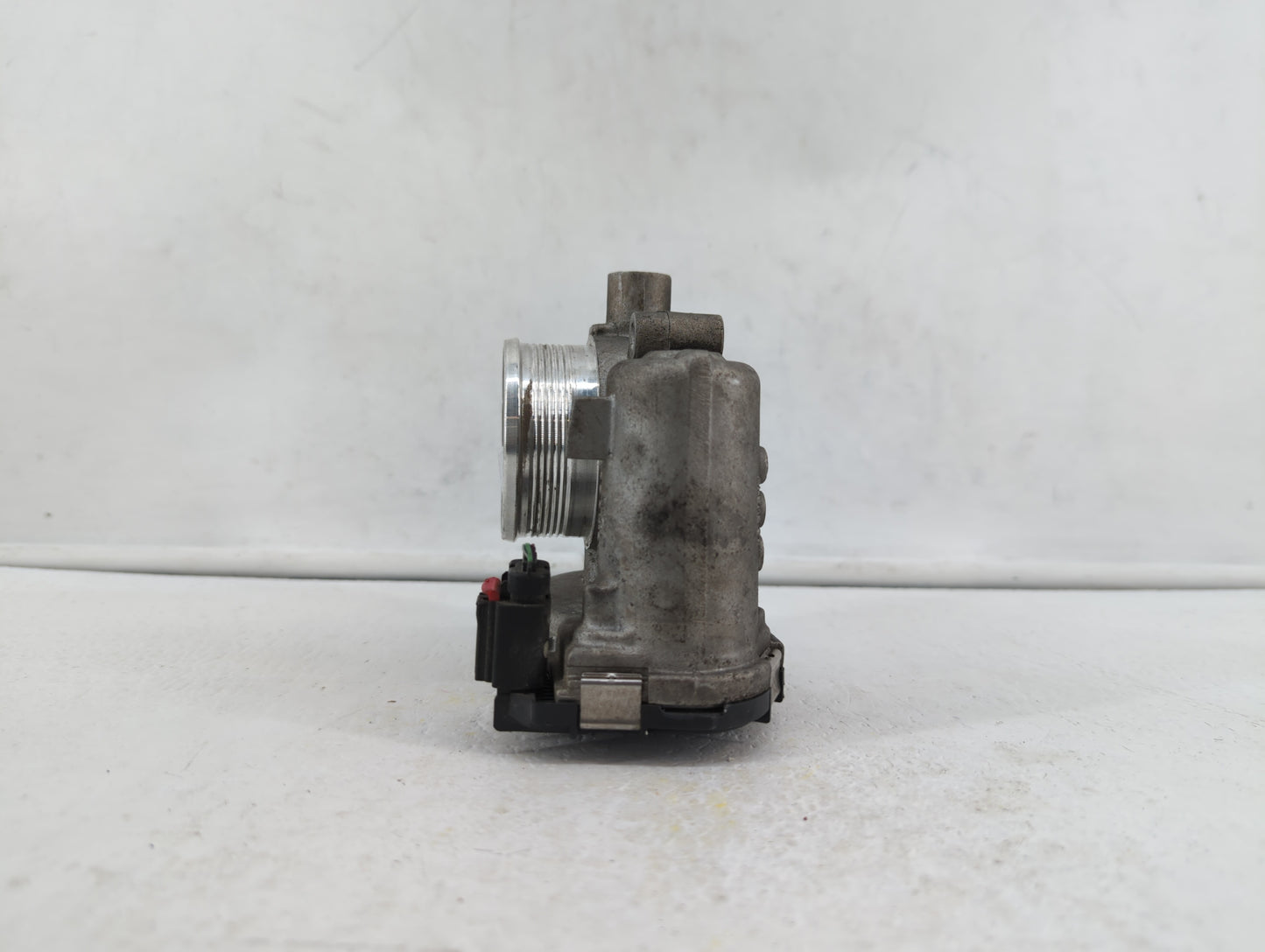 2012-2013 Ford Focus Throttle Body P/N:0280750586 0280750585, 0280750566, DS7E-9F991-BB Fits Fits 2012 2013 2014 2015 2016 2