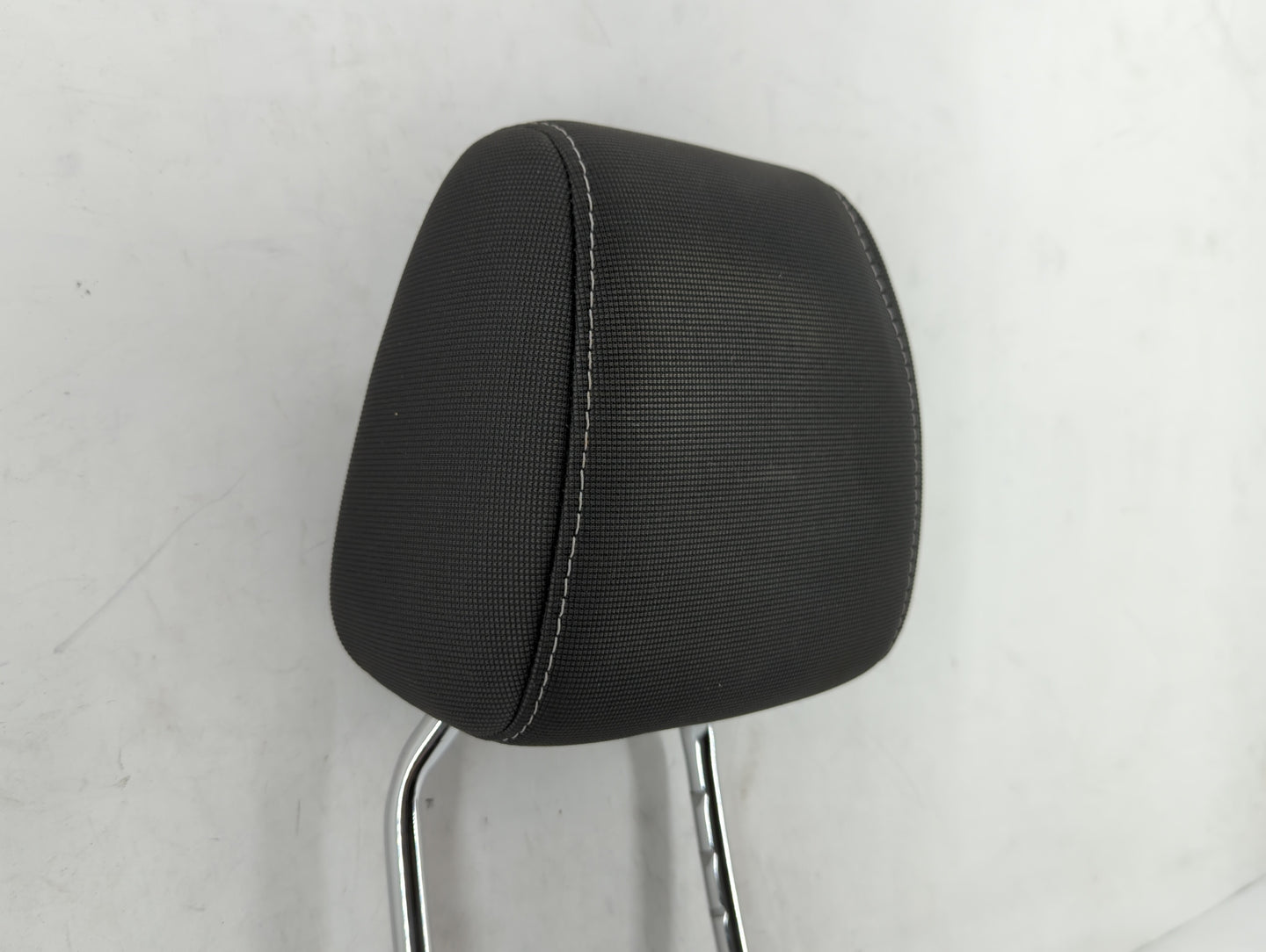 2012-2012 Ford Focus Headrest Head Rest Front Driver Passenger Seat Black - Oemusedautoparts1.com