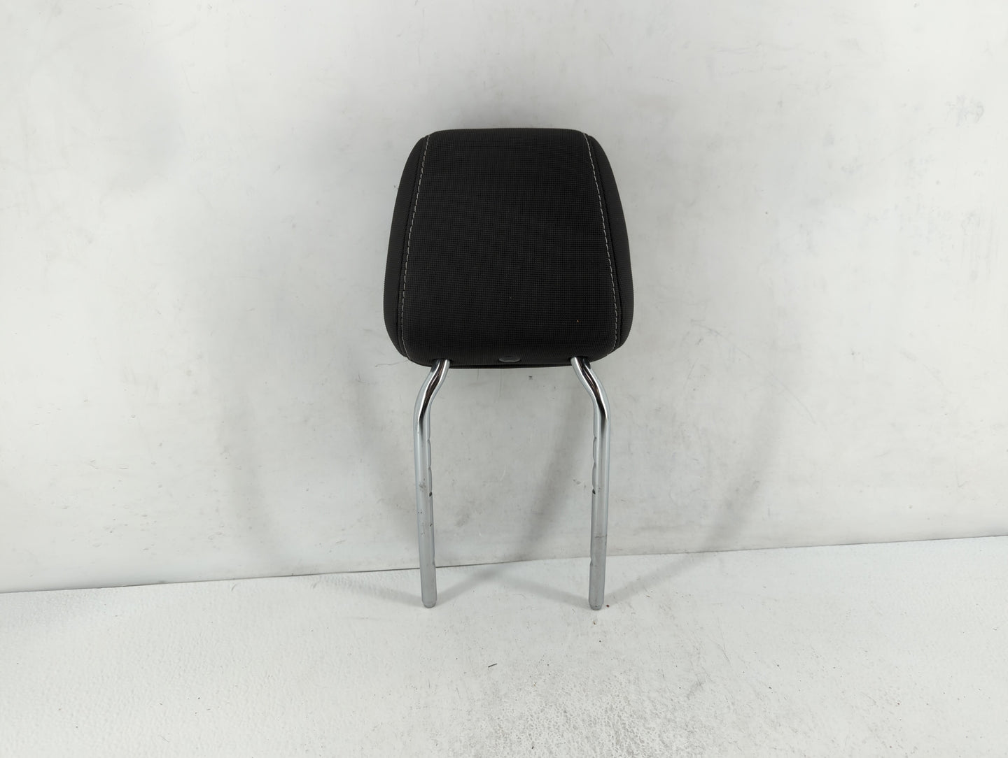 2012 Ford Focus Headrest Head Rest Front Driver Passenger Seat Fits OEM Used Auto Parts - Oemusedautoparts1.com