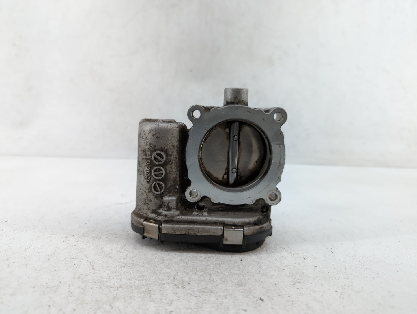 2012-2013 Ford Focus Throttle Body P/N:0280750585 0280750566, DS7E-9F991-BB, CM5E-9F991-AD Fits Fits 2012 2013 2014 2015 201