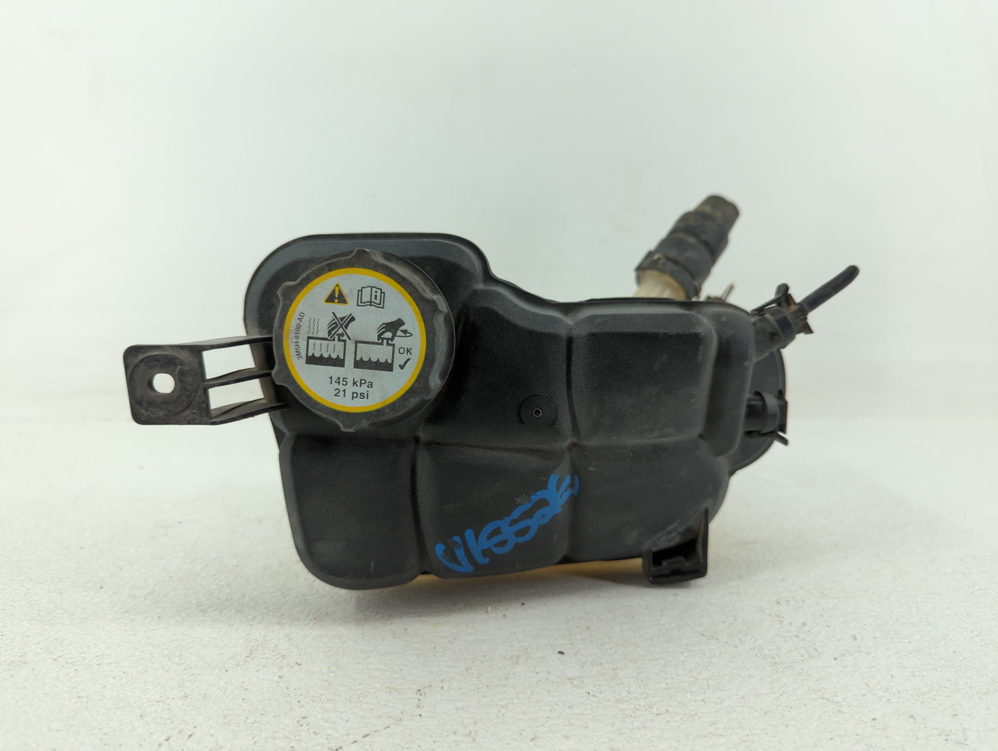 2012-2018 Ford Focus Radiator Coolant Overflow Expansion Tank Bottle 414049 - Oemusedautoparts1.com