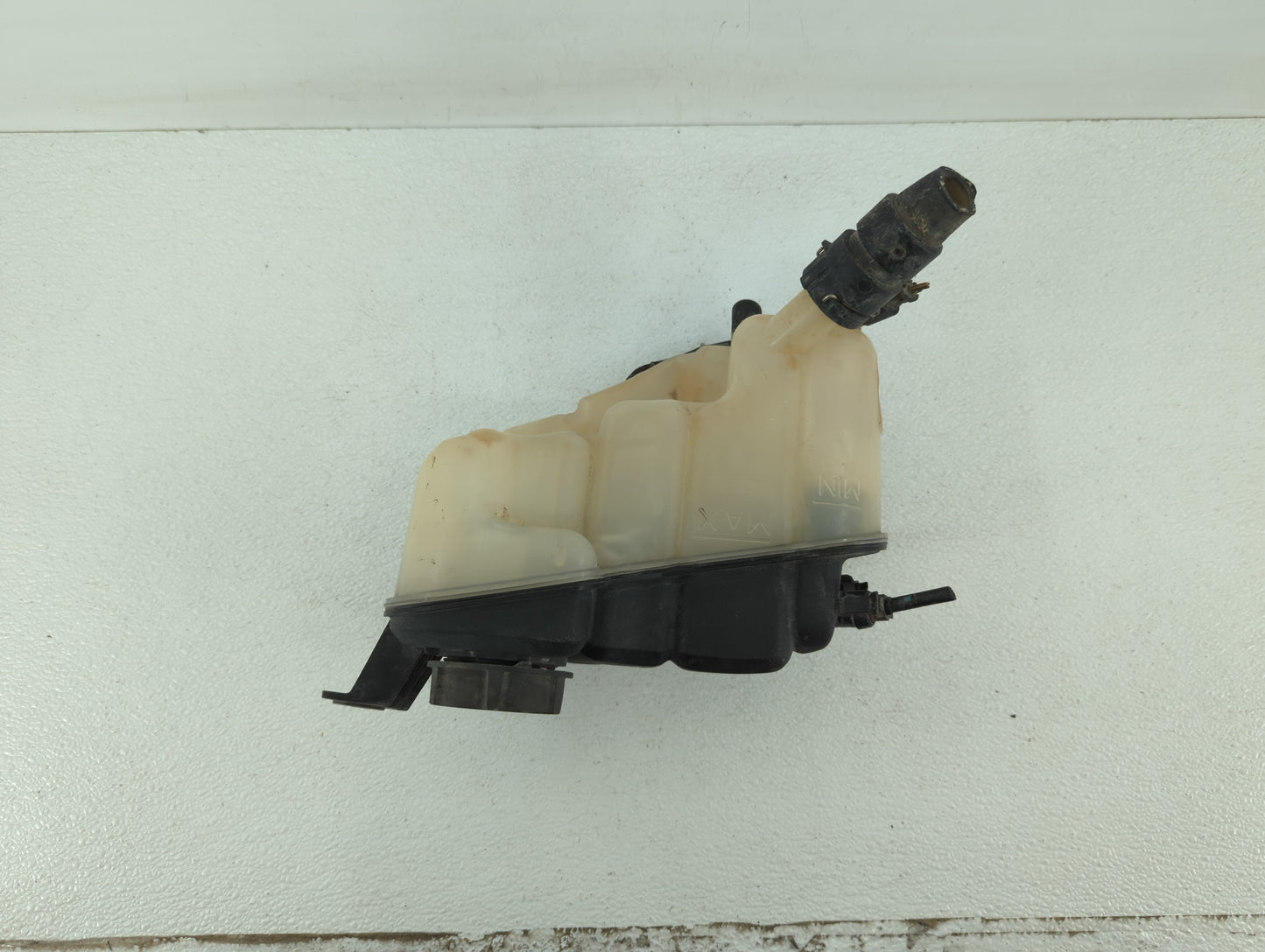 2012-2018 Ford Focus Radiator Coolant Overflow Expansion Tank Bottle 414049 - Oemusedautoparts1.com