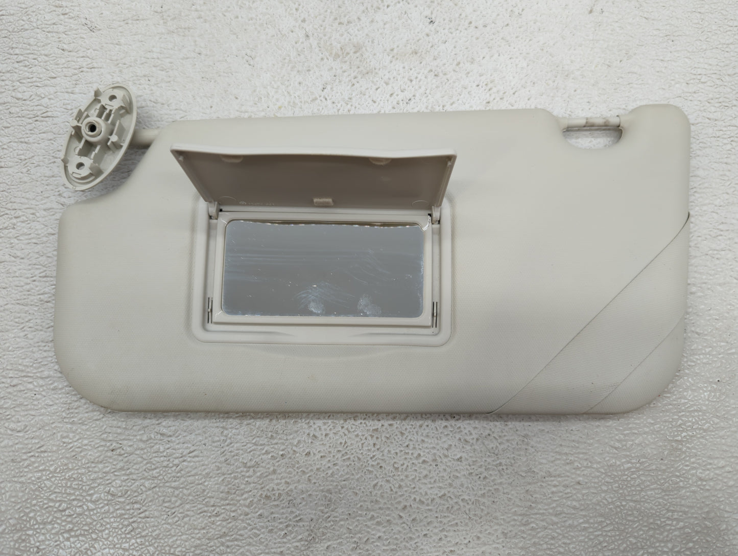 2012-2014 Ford Focus Sun Visor Shade Replacement Driver Left Mirror Fits Fits 2012 2013 2014 OEM Used Auto Parts - Oemusedau
