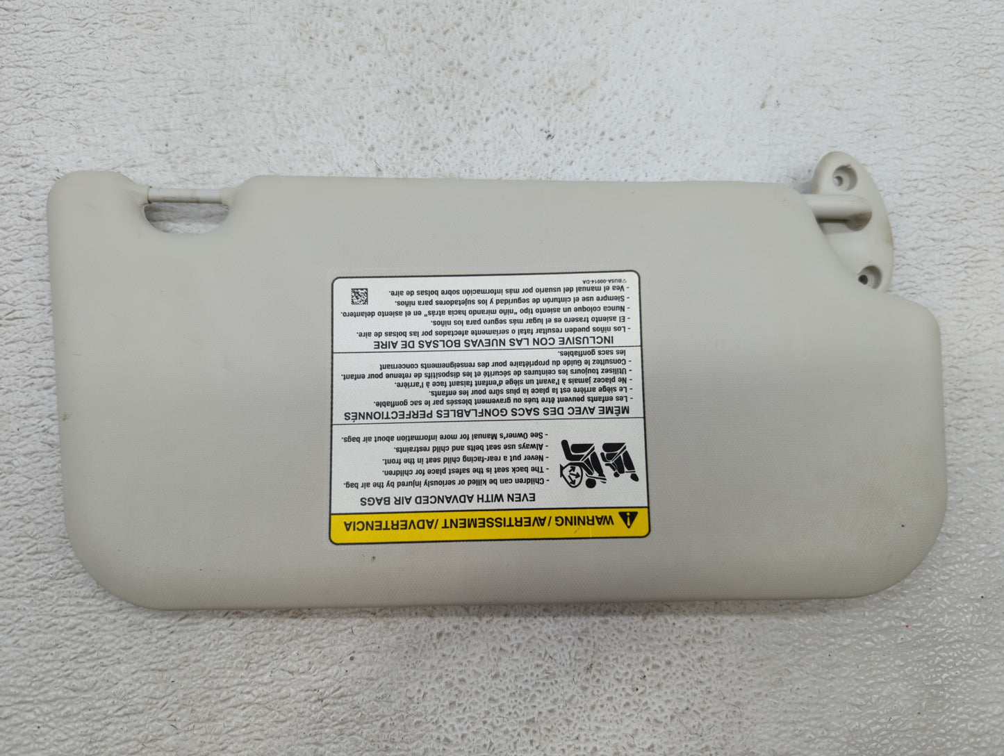 2012-2014 Ford Focus Sun Visor Shade Replacement Driver Left Mirror Fits Fits 2012 2013 2014 OEM Used Auto Parts - Oemusedau