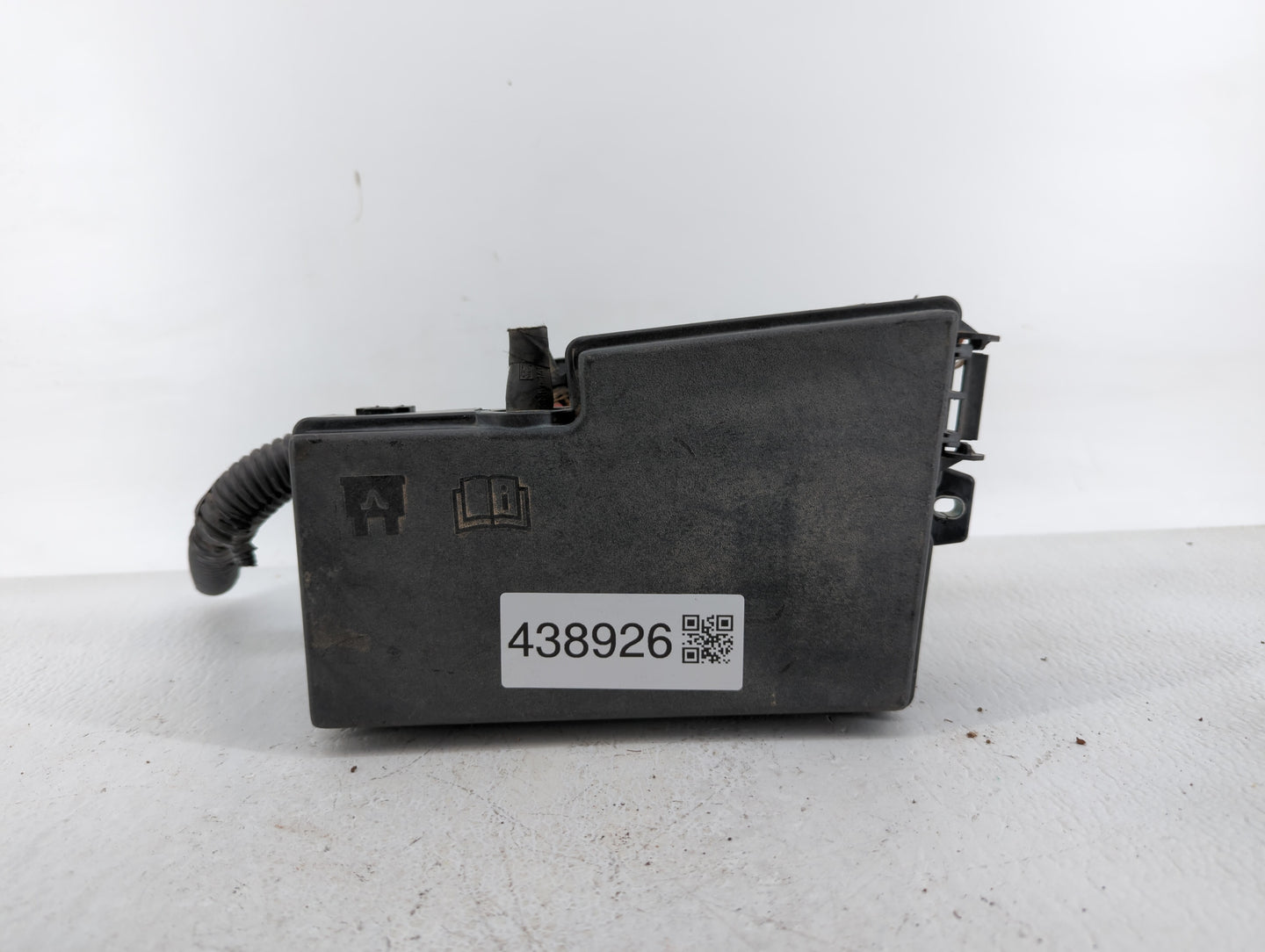 2012-2014 Ford Focus Fusebox Fuse Box Panel Relay Module P/N:AV6T-14A067-AC EV4T-14K733, AV6T-14A142-AB Fits Fits 2012 2013 