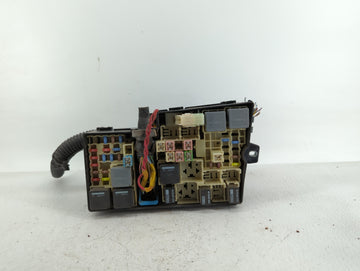 2012-2014 Ford Focus Fusebox Fuse Box Panel Relay Module P/N:AV6T-14A067-AC EV4T-14K733, AV6T-14A142-AB Fits Fits 2012 2013 2014 OEM Used Auto Parts