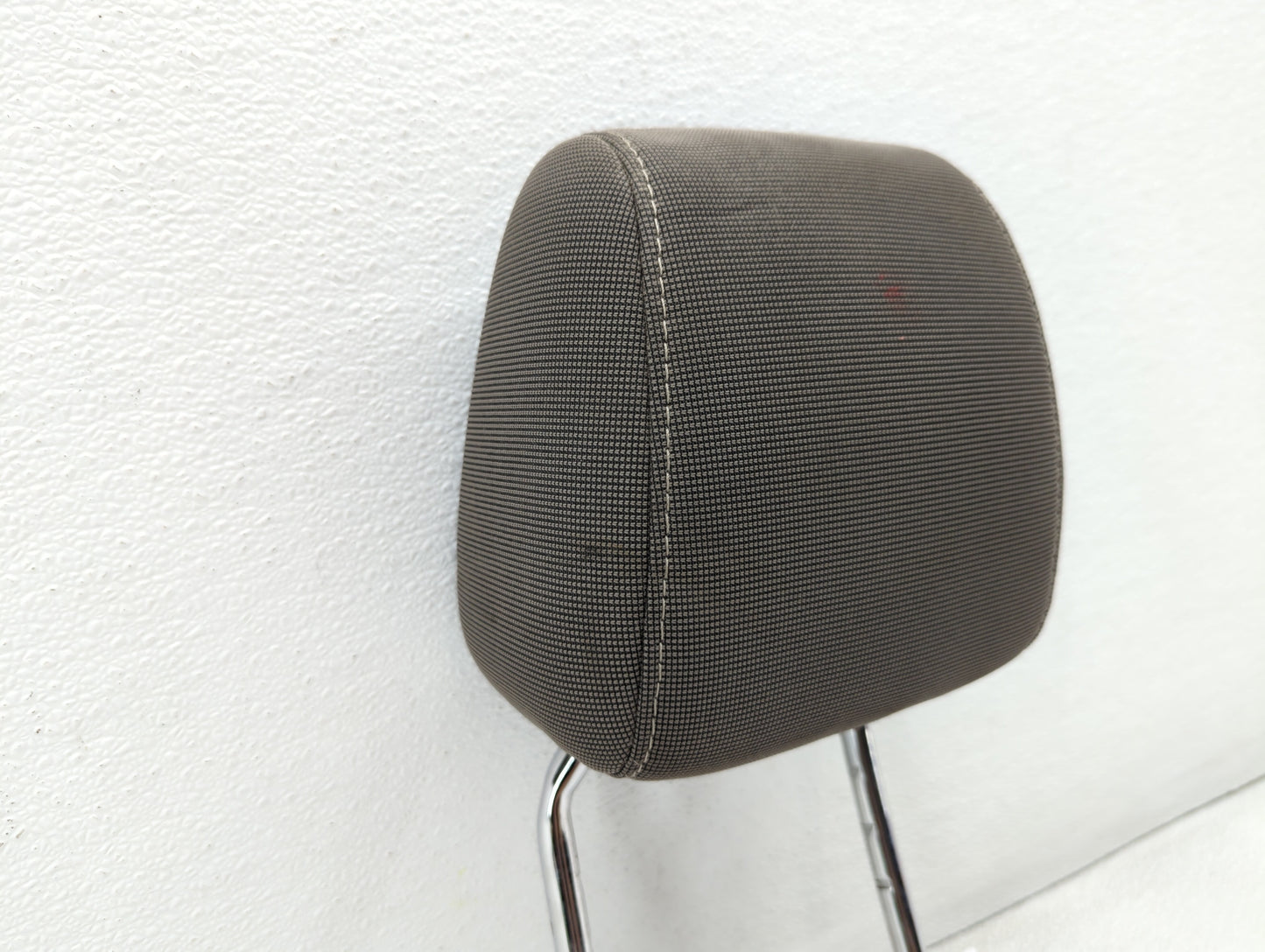 2012-2012 Ford Focus Headrest Head Rest Front Driver Passenger Seat Gray - Oemusedautoparts1.com