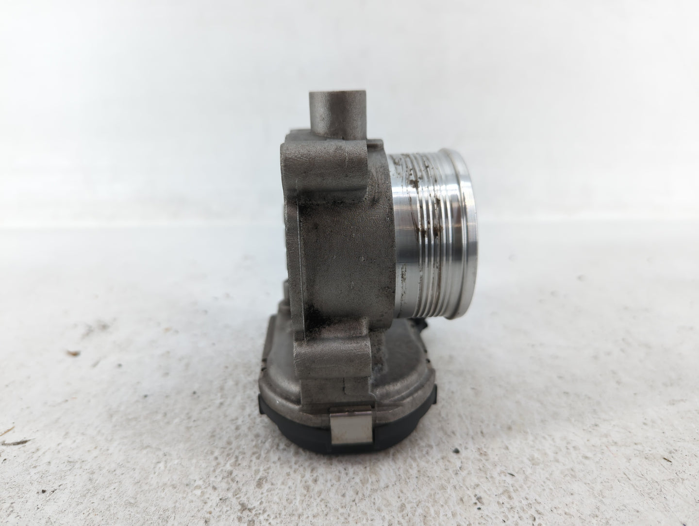 2012-2013 Ford Focus Throttle Body P/N:DS7E-9F991-BB CM5E-9F991-AD, CM5E-9F991-AC Fits Fits 2012 2013 2014 2015 2016 2017 OE