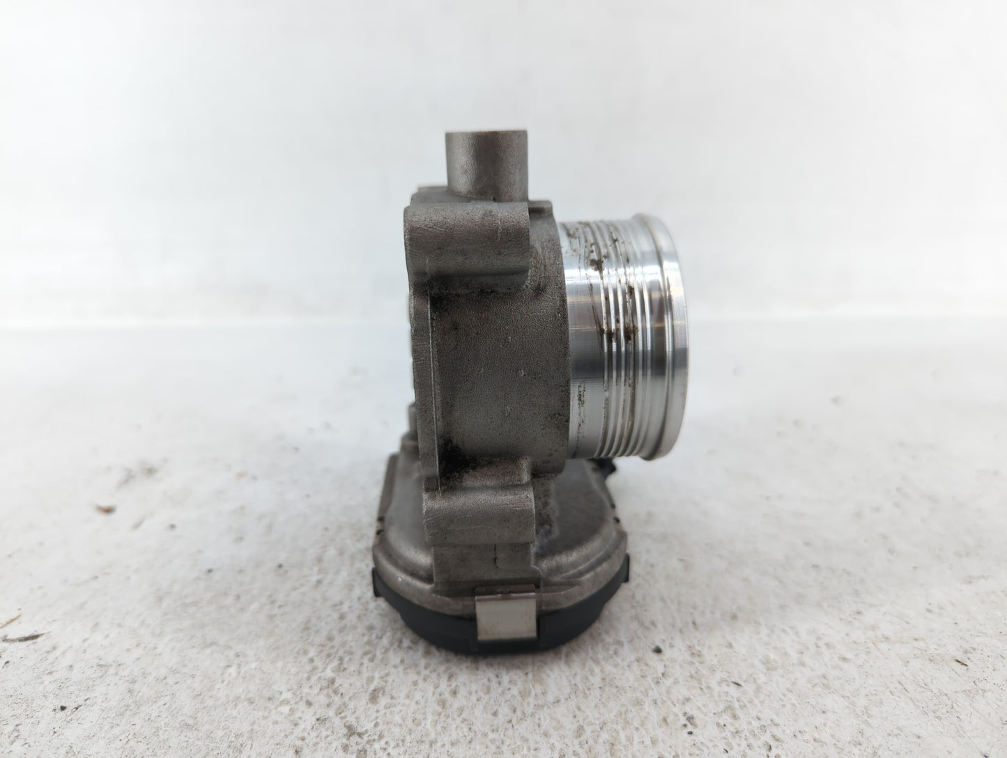 2012-2013 Ford Focus Throttle Body P/N:DS7E-9F991-BB CM5E-9F991-AD, CM5E-9F991-AC Fits Fits 2012 2013 2014 2015 2016 2017 OE