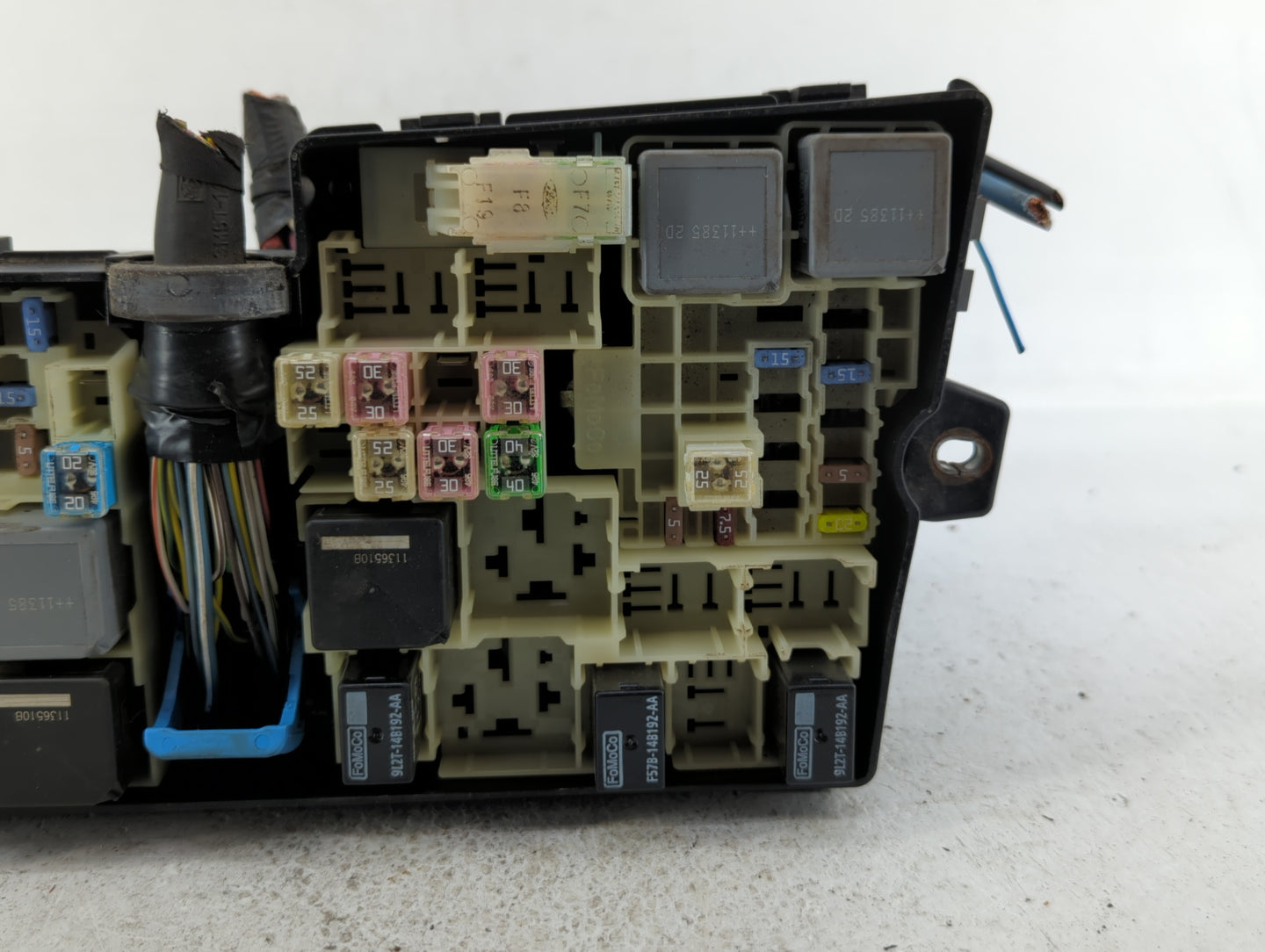 2012-2014 Ford Focus Fusebox Fuse Box Panel Relay Module P/N:AV6T-14A067-AB BV6N-14A073-JL Fits Fits 2012 2013 2014 OEM Used