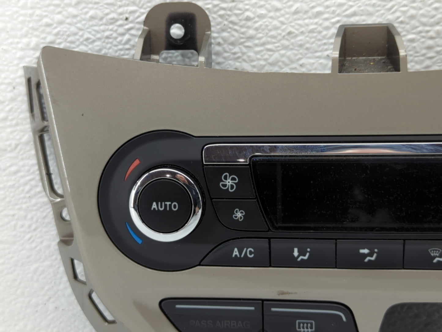 2012 Ford Focus Climate Control Module Temperature AC/Heater Replacement P/N:BM51-18522-BAW BM51-18522-AC, BM51-18522-BC Fit