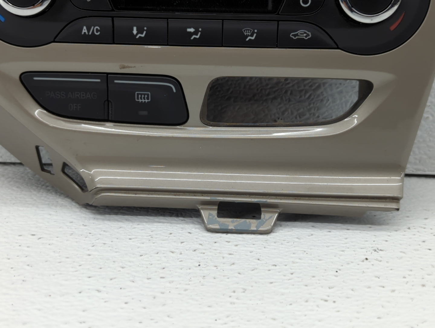 2012 Ford Focus Climate Control Module Temperature AC/Heater Replacement P/N:BM51-18522-BAW BM51-18522-AC, BM51-18522-BC Fit