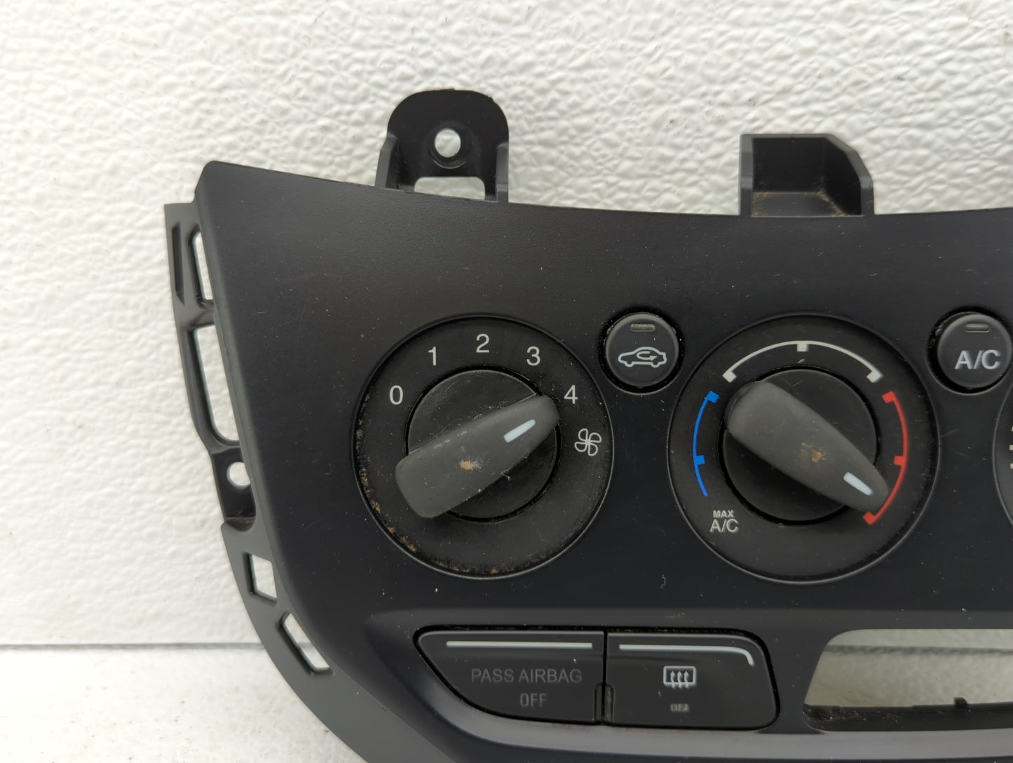 2012 Ford Focus Climate Control Module Temperature AC/Heater Replacement P/N:CM5T-19980-AE CM5T-19980-AD Fits OEM Used Auto 