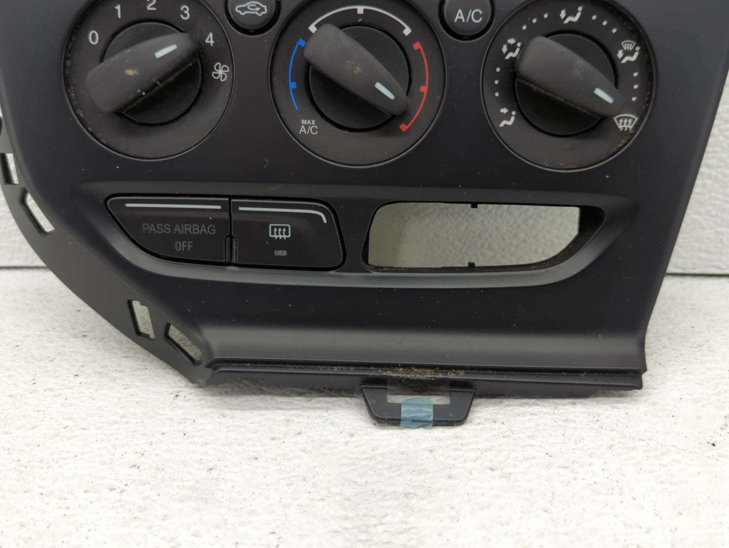2012 Ford Focus Climate Control Module Temperature AC/Heater Replacement P/N:CM5T-19980-AE CM5T-19980-AD Fits OEM Used Auto 