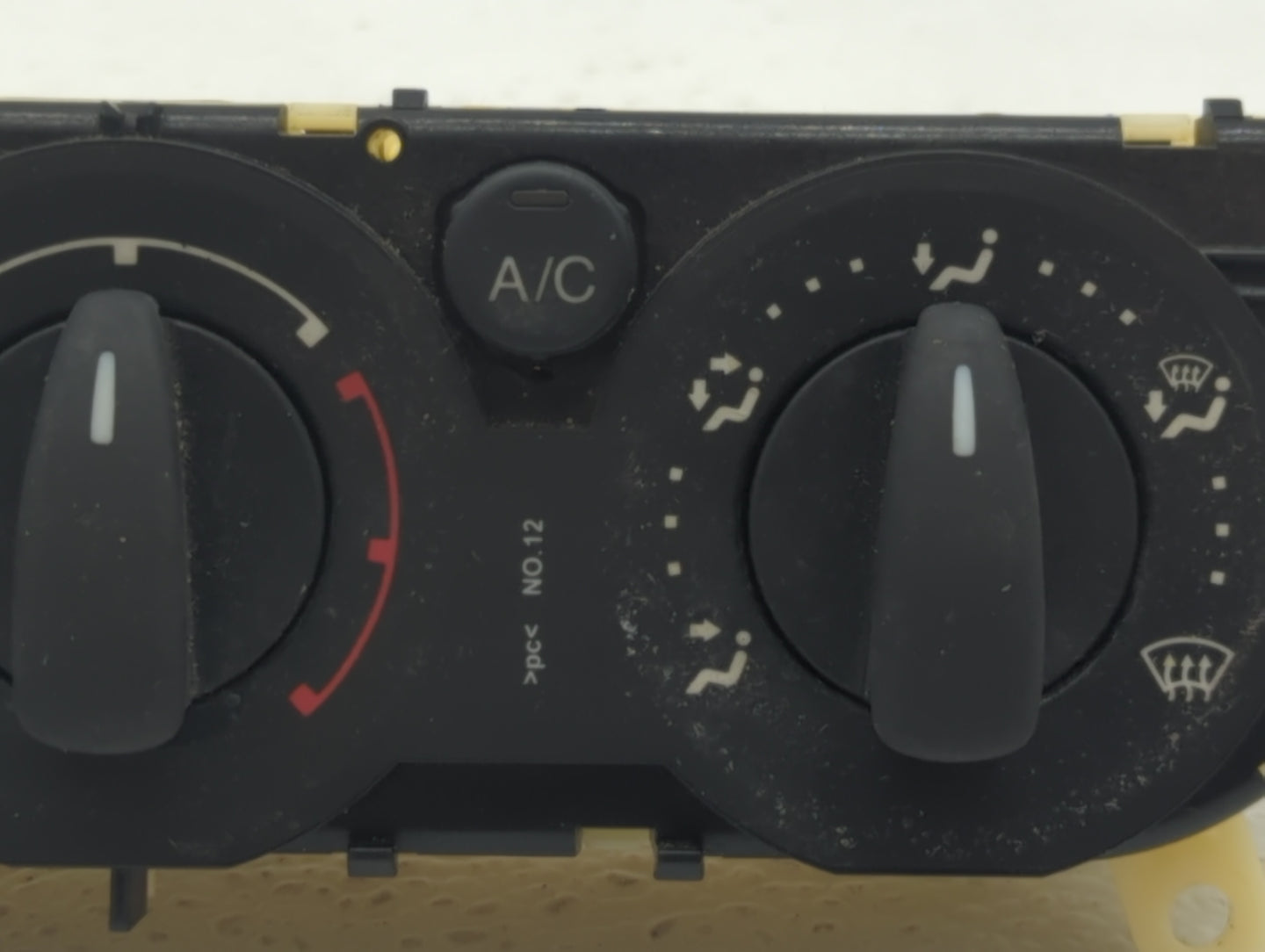 2012 Ford Focus Climate Control Module Temperature AC/Heater Replacement P/N:CM5T-19980-AE CM5T-19980-AD Fits OEM Used Auto 