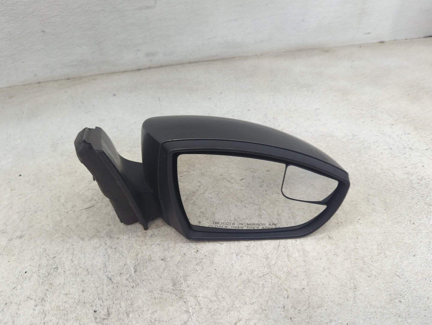 2012-2014 Ford Focus Passenger Side View Mirror - Right Door Mirror OEM Used - Oemusedautoparts1.com