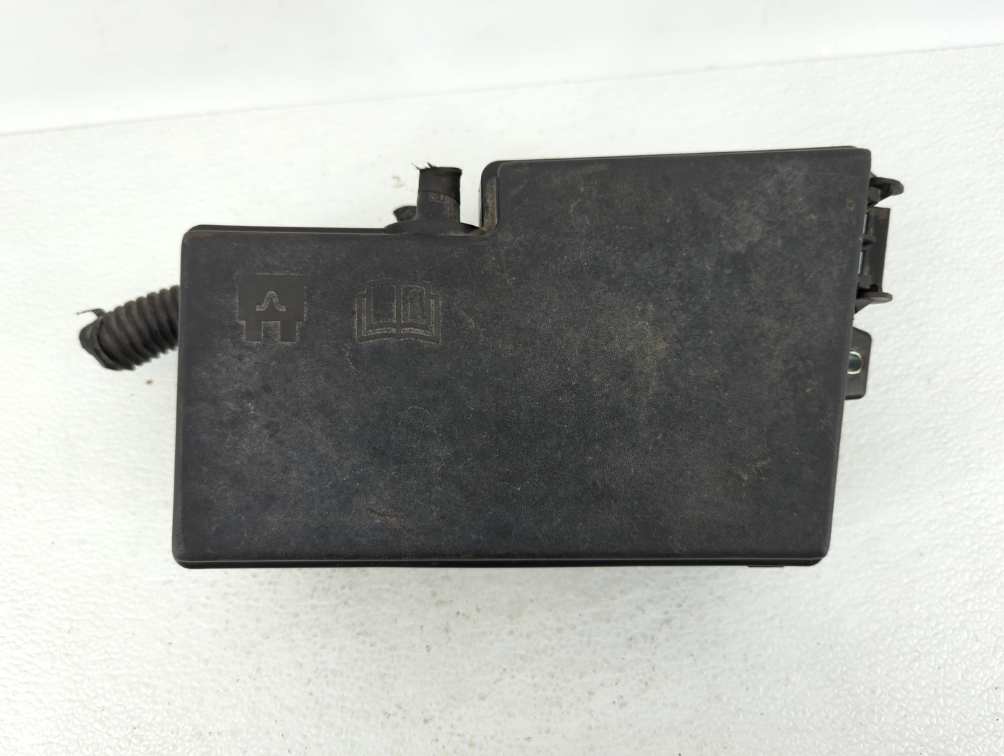 2012-2014 Ford Focus Fusebox Fuse Box Panel Relay Module P/N:AV6T-14A067-AC Fits Fits 2012 2013 2014 OEM Used Auto Parts - O