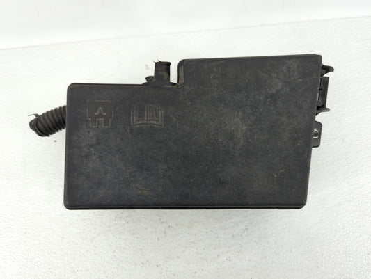 2012-2014 Ford Focus Fusebox Fuse Box Panel Relay Module P/N:AV6T-14A067-AC Fits Fits 2012 2013 2014 OEM Used Auto Parts - O