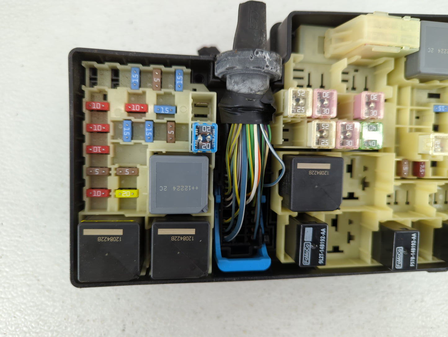 2012-2014 Ford Focus Fusebox Fuse Box Panel Relay Module P/N:AV6T-14A067-AC Fits Fits 2012 2013 2014 OEM Used Auto Parts - O