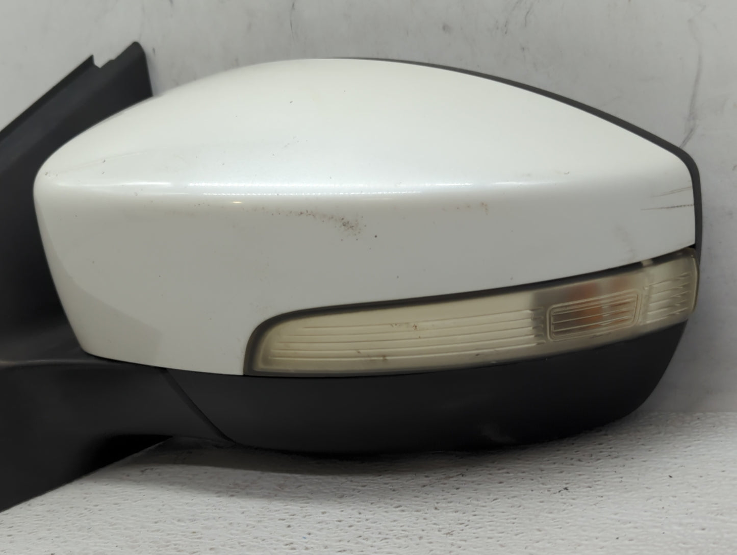 2012-2014 Ford Focus Driver Side View Mirror - Left Door Mirror OEM Used - Oemusedautoparts1.com