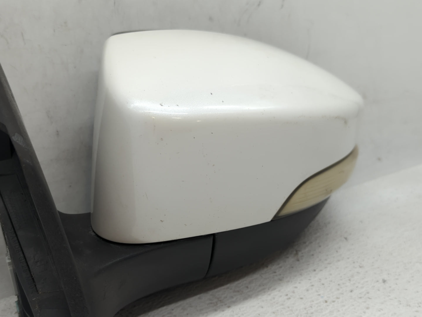 2012-2014 Ford Focus Driver Side View Mirror - Left Door Mirror OEM Used - Oemusedautoparts1.com