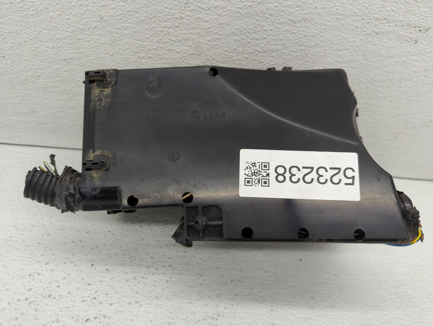 2012-2014 Ford Focus Fusebox Fuse Box Panel Relay Module P/N:AV6T-14A142-AA Fits Fits 2012 2013 2014 OEM Used Auto Parts - O