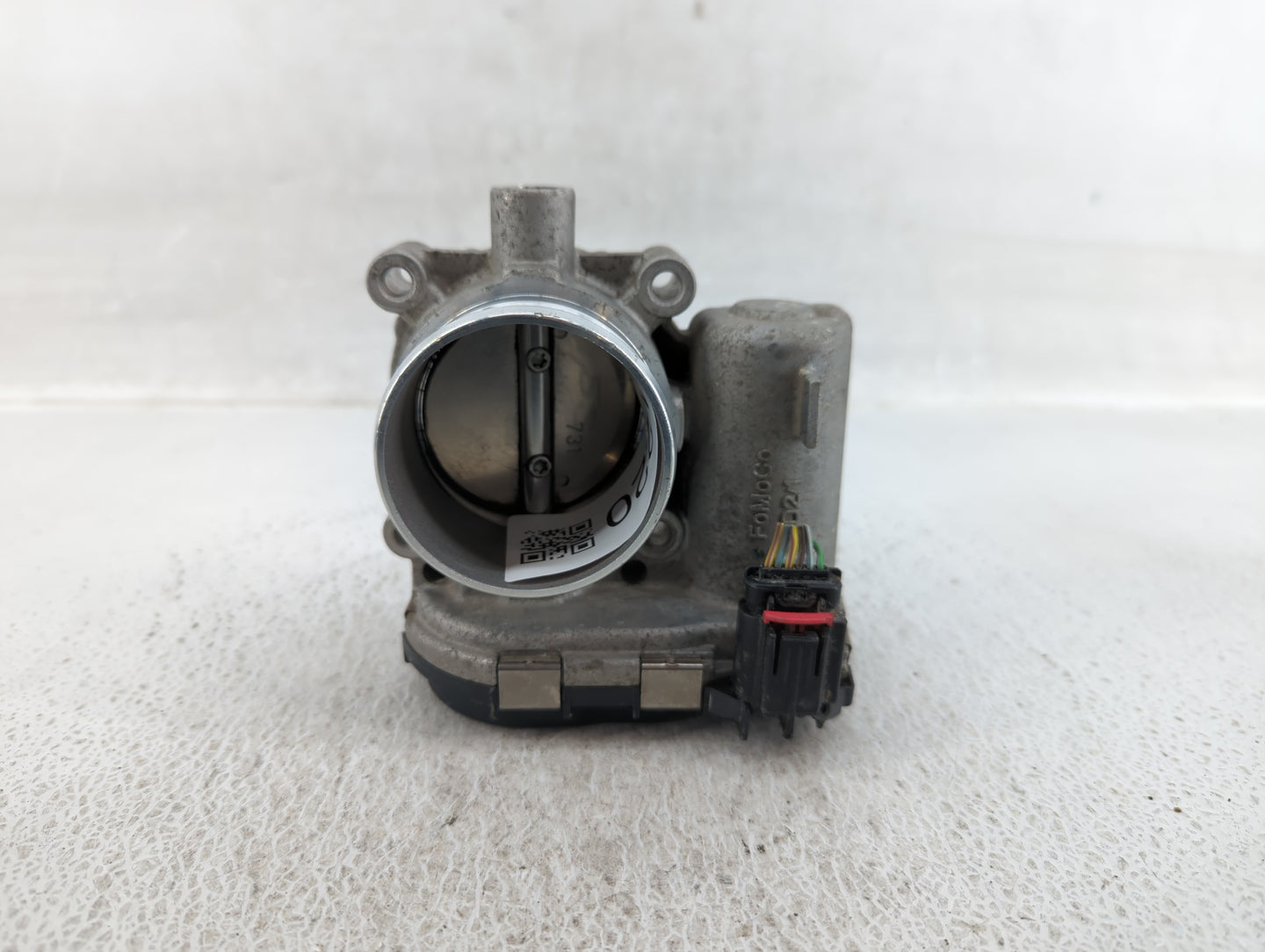2012-2013 Ford Focus Throttle Body P/N:CM5E-9F991-AD Fits Fits 2012 2013 2014 2015 2016 2017 OEM Used Auto Parts - Oemusedau