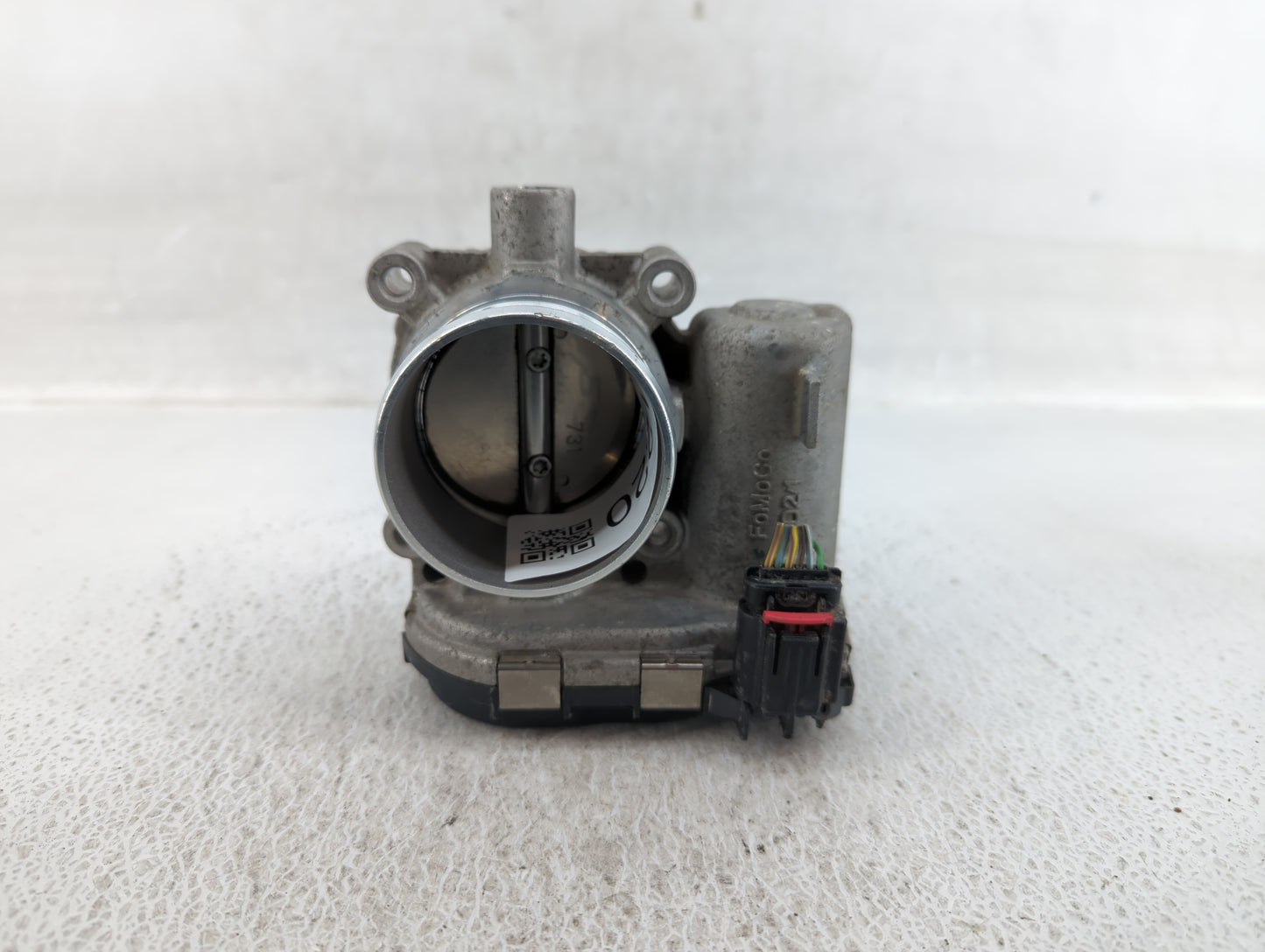 2012-2013 Ford Focus Throttle Body P/N:CM5E-9F991-AD Fits Fits 2012 2013 2014 2015 2016 2017 OEM Used Auto Parts - Oemusedau