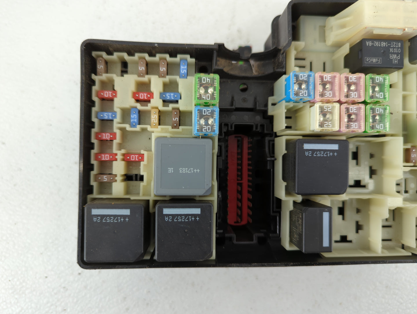 2012-2014 Ford Focus Fusebox Fuse Box Panel Relay Module P/N:AV6T-14A067-AD AV6T-14A067-AB Fits Fits 2012 2013 2014 OEM Used