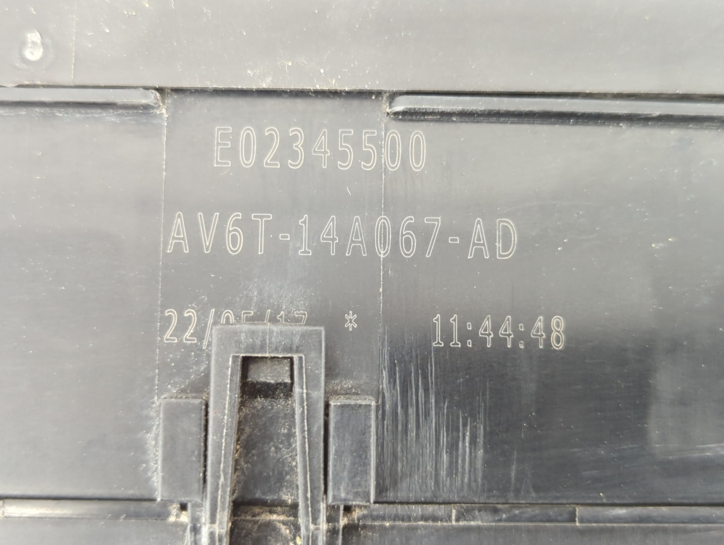 2012-2014 Ford Focus Fusebox Fuse Box Panel Relay Module P/N:AV6T-14A067-AD AV6T-14A067-AB Fits Fits 2012 2013 2014 OEM Used