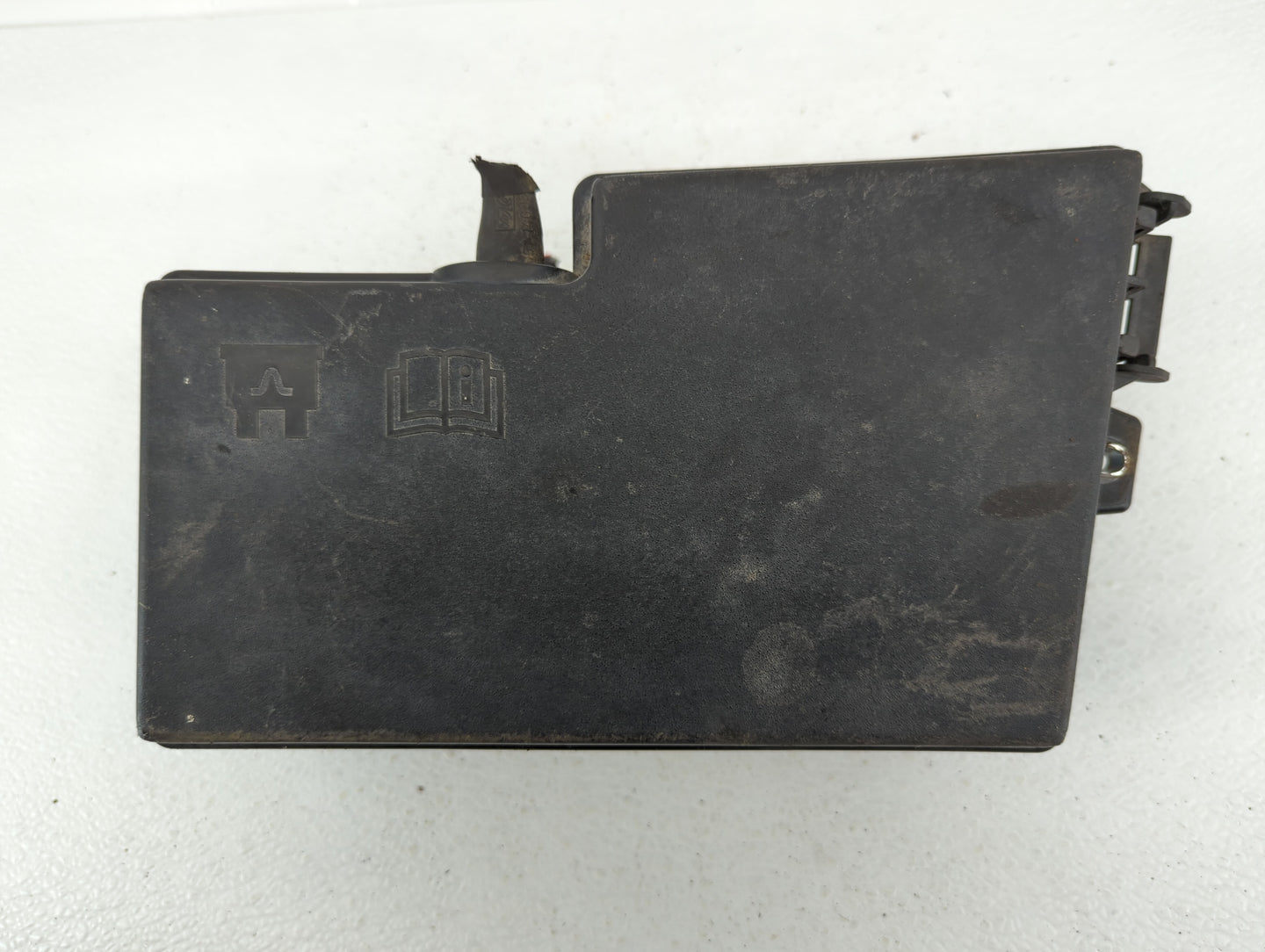 2012-2014 Ford Focus Fusebox Fuse Box Panel Relay Module P/N:AV6T-14A067-AB Fits Fits 2012 2013 2014 OEM Used Auto Parts - O