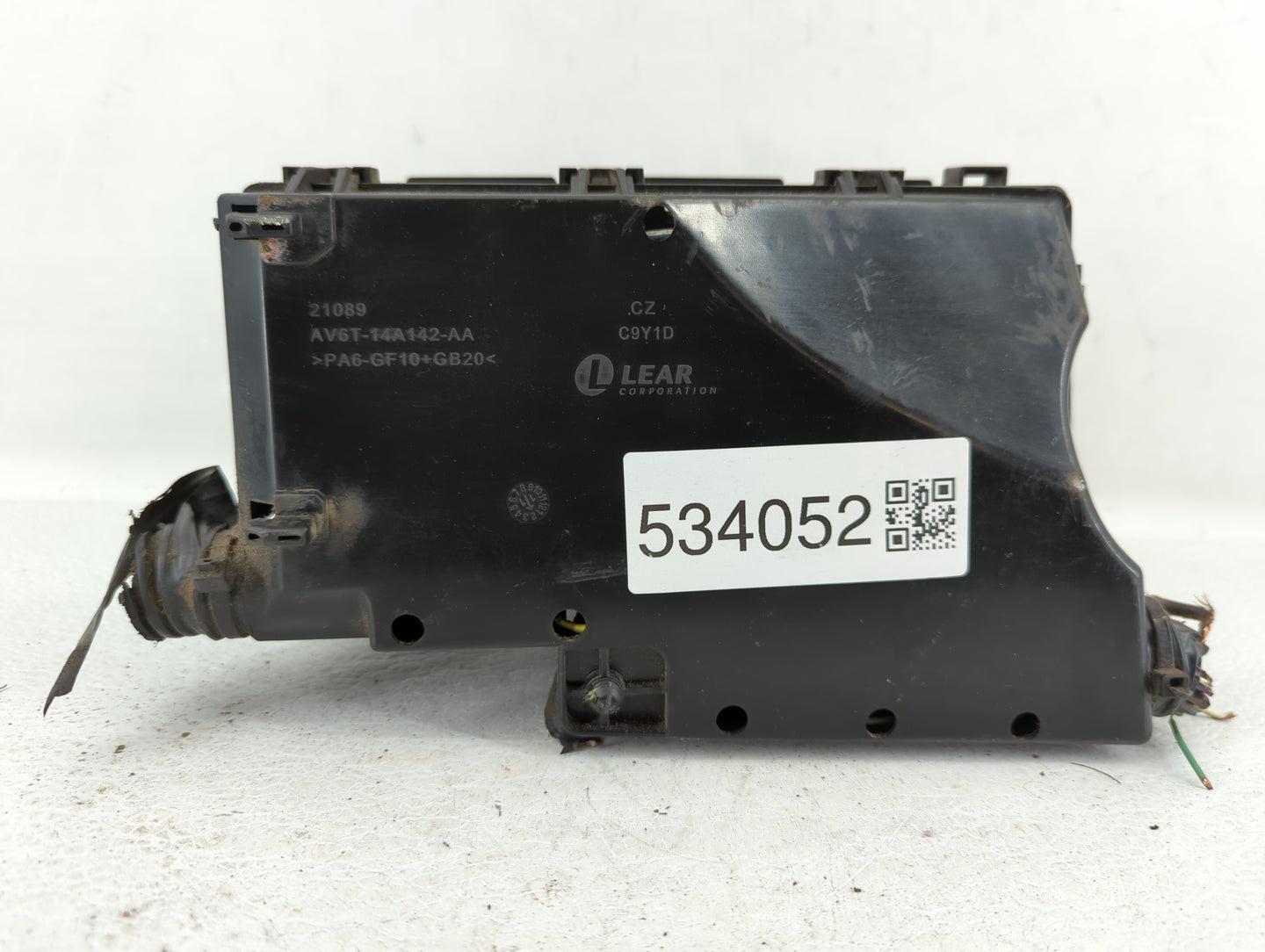 2012-2014 Ford Focus Fusebox Fuse Box Panel Relay Module P/N:AV6T-14A067-AB Fits Fits 2012 2013 2014 OEM Used Auto Parts - O