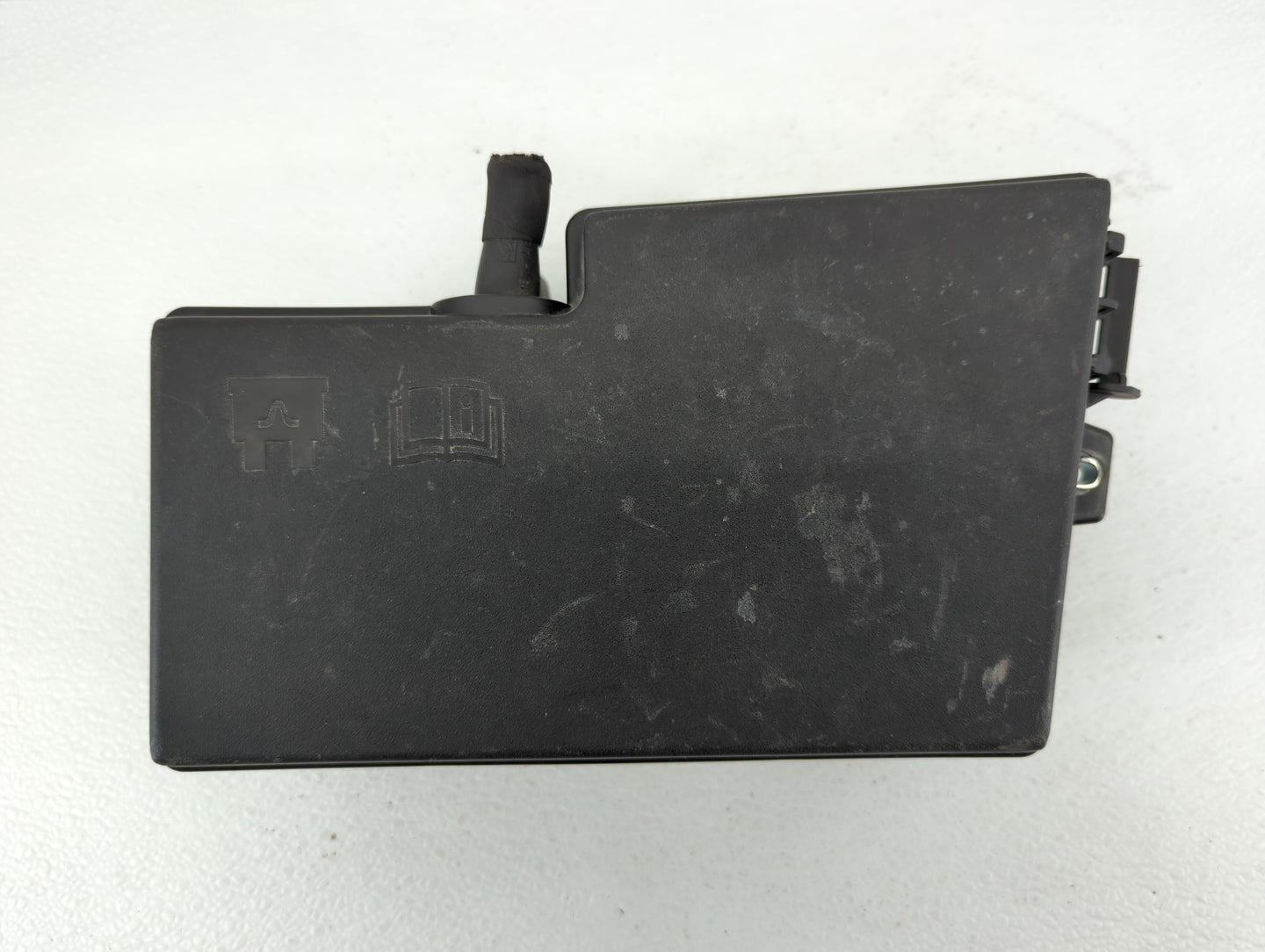 2012-2014 Ford Focus Fusebox Fuse Box Panel Relay Module P/N:AV6T-14A067-AB Fits Fits 2012 2013 2014 OEM Used Auto Parts - O