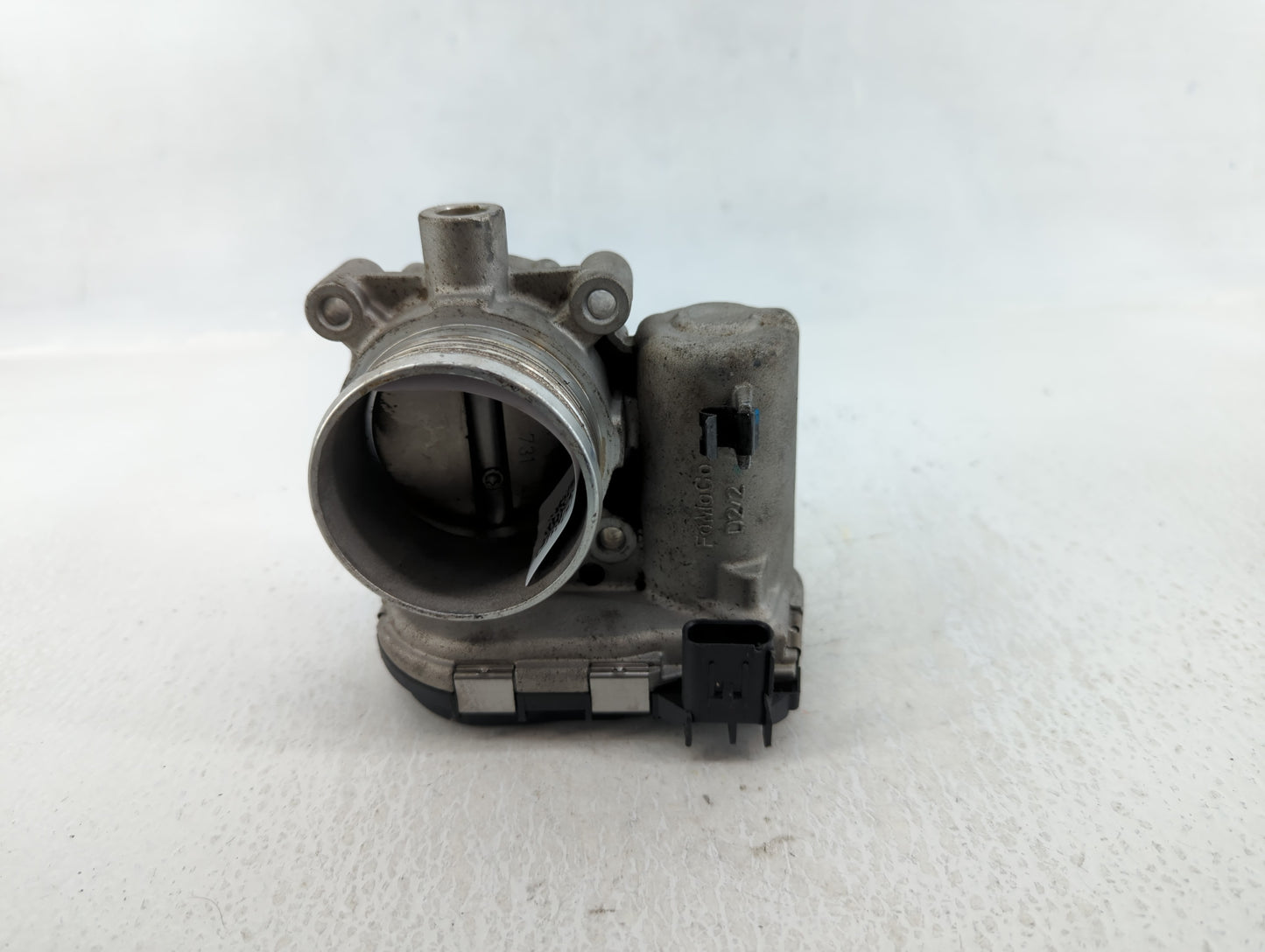 2012-2013 Ford Focus Throttle Body P/N:CM5E 9F991-AD Fits Fits 2012 2013 2014 2015 2016 2017 OEM Used Auto Parts - Oemusedau