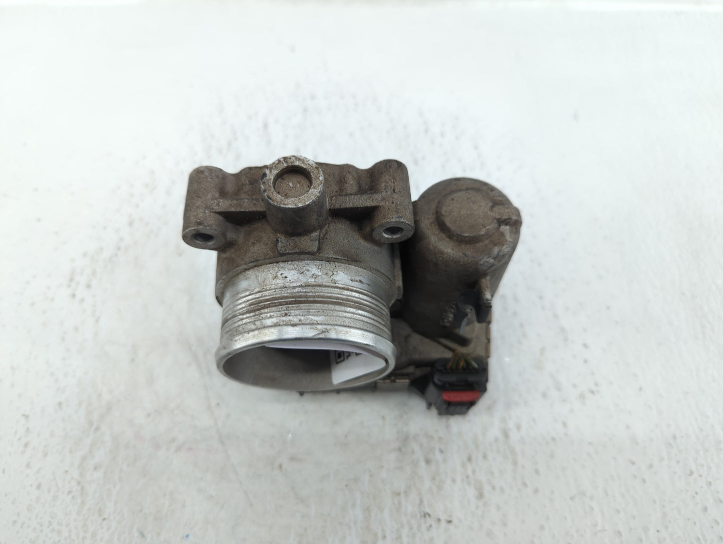 2012-2013 Ford Focus Throttle Body P/N:CM5E 9F991-AD Fits Fits 2012 2013 2014 2015 2016 2017 OEM Used Auto Parts - Oemusedau