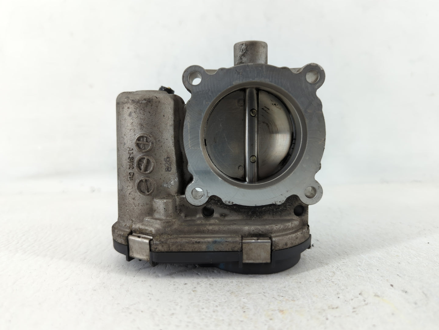 2012-2013 Ford Focus Throttle Body P/N:CM5E 9F991AD Fits Fits 2012 2013 2014 2015 2016 2017 OEM Used Auto Parts - Oemusedaut