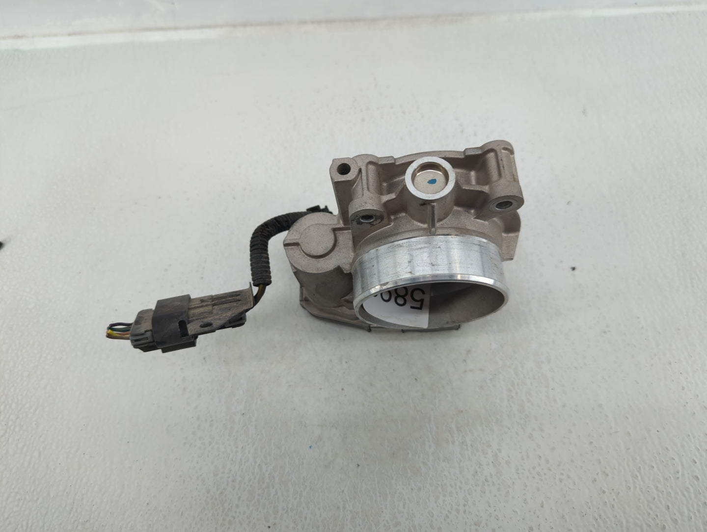 2012-2013 Ford Focus Throttle Body P/N:22240AA 994AA Fits Fits 2012 2013 2014 2015 2016 2017 OEM Used Auto Parts - Oemusedau
