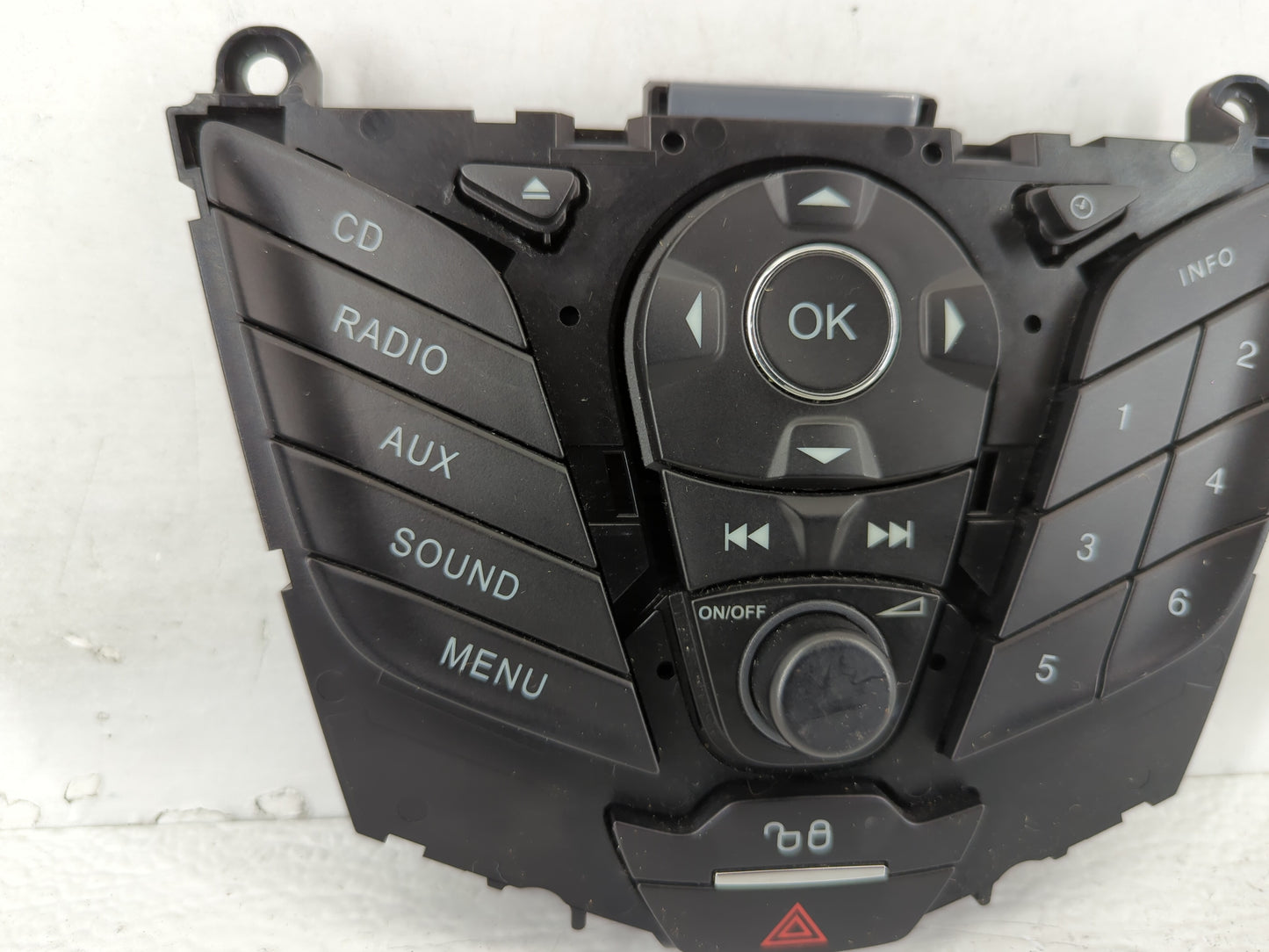 2012-2013 Ford Focus Radio AM FM Cd Player Receiver Replacement P/N:CM5T18K811AC CM5T18K811AD Fits Fits 2012 2013 OEM Used A