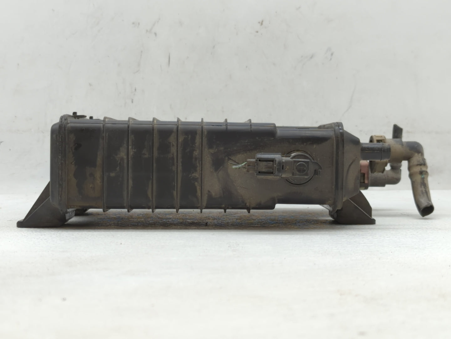 2012 Ford Focus Fuel Vapor Charcoal Canister - Oemusedautoparts1.com