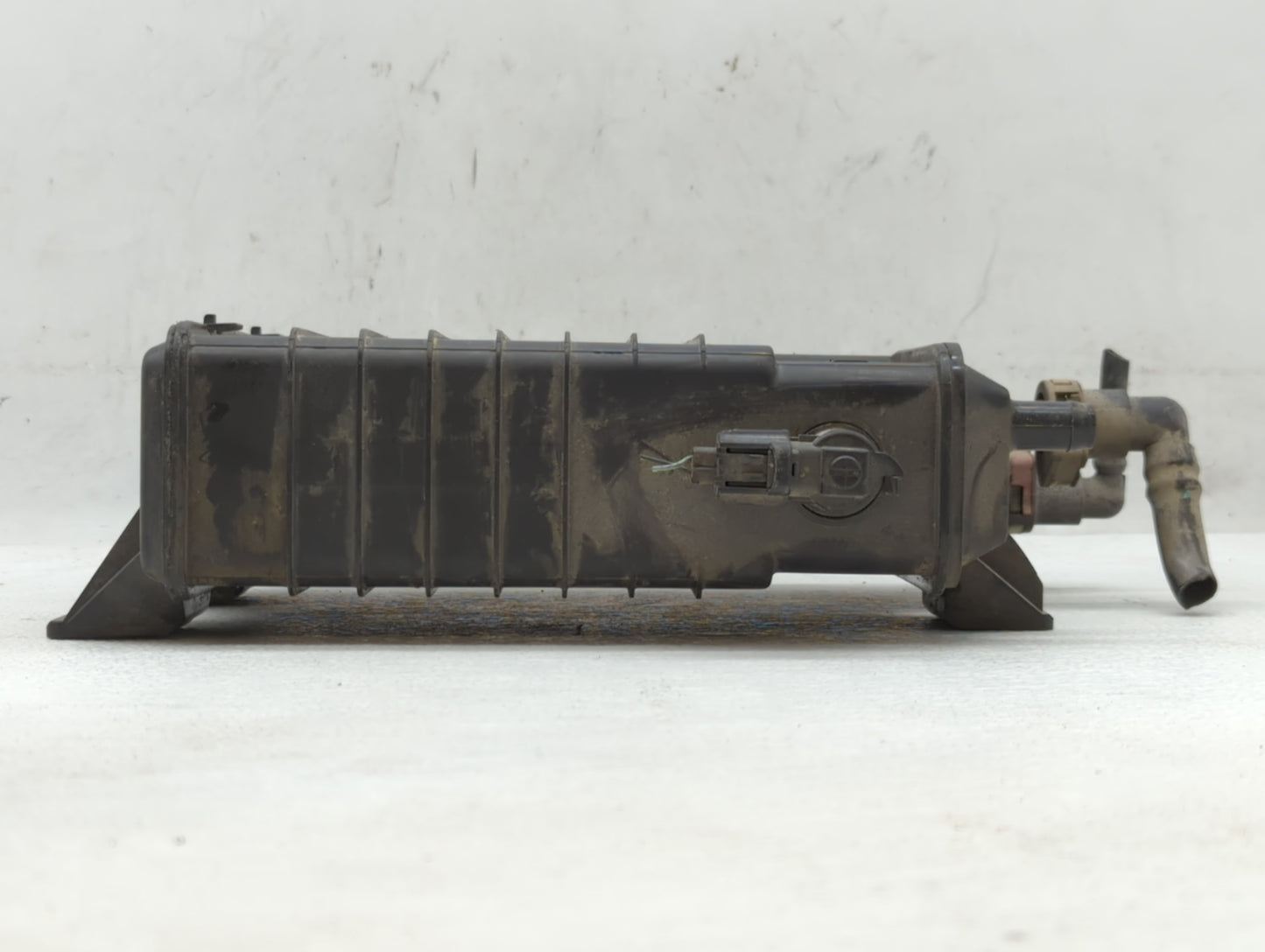 2012 Ford Focus Fuel Vapor Charcoal Canister - Oemusedautoparts1.com