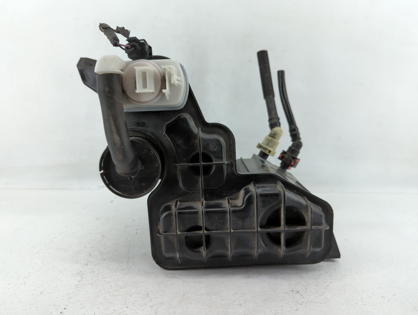 2012 Ford Focus Fuel Vapor Charcoal Canister - Oemusedautoparts1.com
