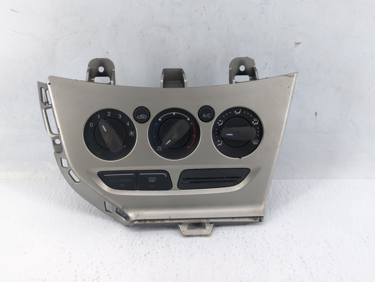 2012 Ford Focus Climate Control Module Temperature AC/Heater Replacement P/N:CM5T-19980-AC Fits OEM Used Auto Parts - Oemuse