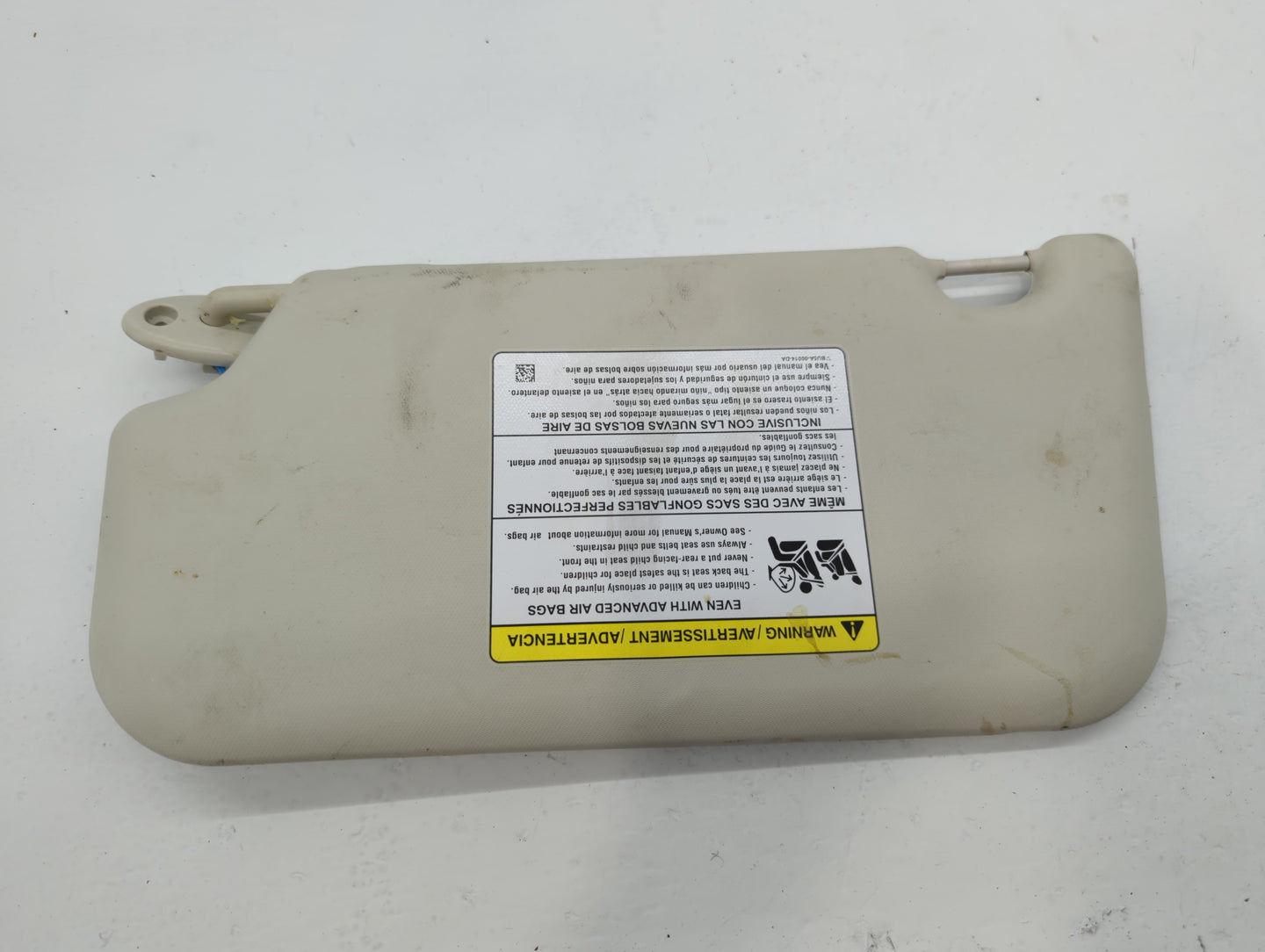 2012-2014 Ford Focus Sun Visor Shade Replacement Driver Left Mirror Fits Fits 2012 2013 2014 OEM Used Auto Parts - Oemusedau