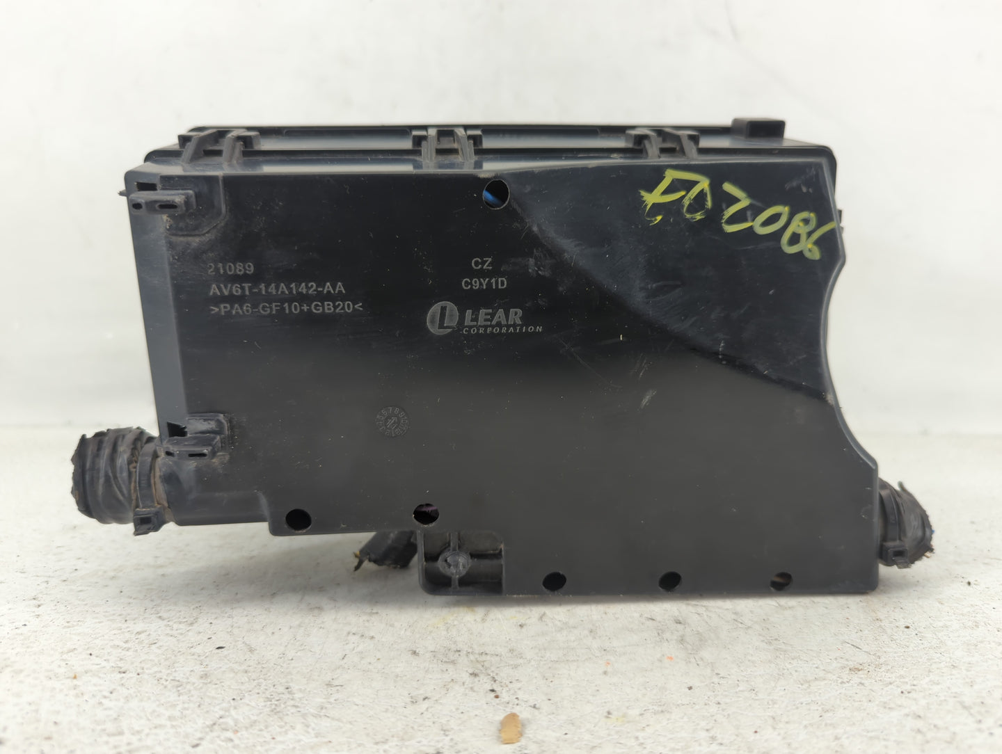 2012-2014 Ford Focus Fusebox Fuse Box Panel Relay Module P/N:AV6T-14A067-AC Fits Fits 2012 2013 2014 OEM Used Auto Parts - O