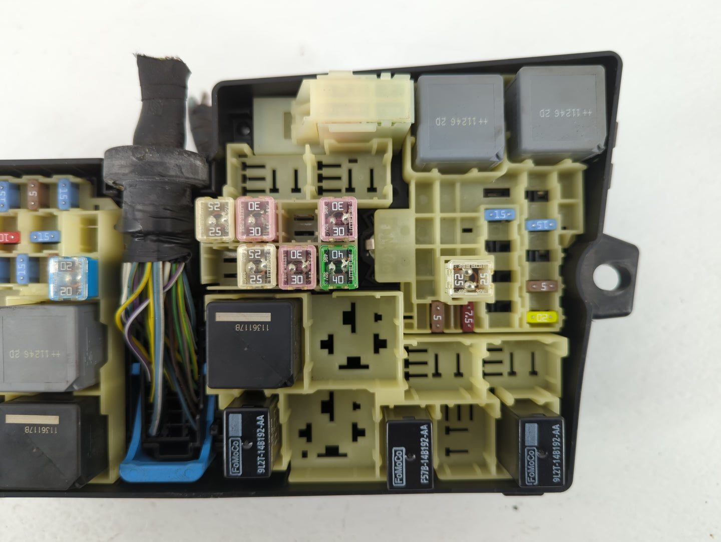 2012-2014 Ford Focus Fusebox Fuse Box Panel Relay Module P/N:5B0Q10107 AV6T-14A067-AB Fits Fits 2012 2013 2014 OEM Used Auto