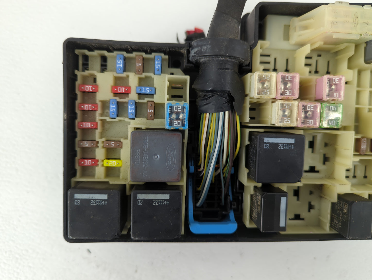 2012-2014 Ford Focus Fusebox Fuse Box Panel Relay Module P/N:AV6T-14A142-AA AV6T-14A067-AB Fits Fits 2012 2013 2014 OEM Used