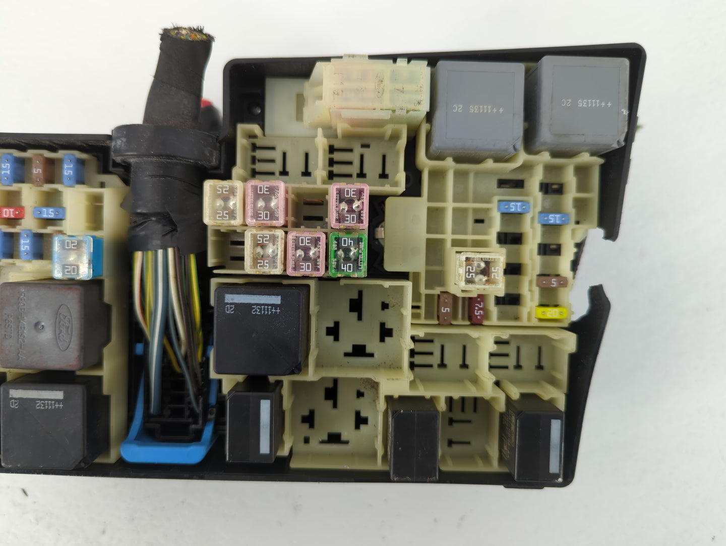 2012-2014 Ford Focus Fusebox Fuse Box Panel Relay Module P/N:AV6T-14A142-AA AV6T-14A067-AB Fits Fits 2012 2013 2014 OEM Used