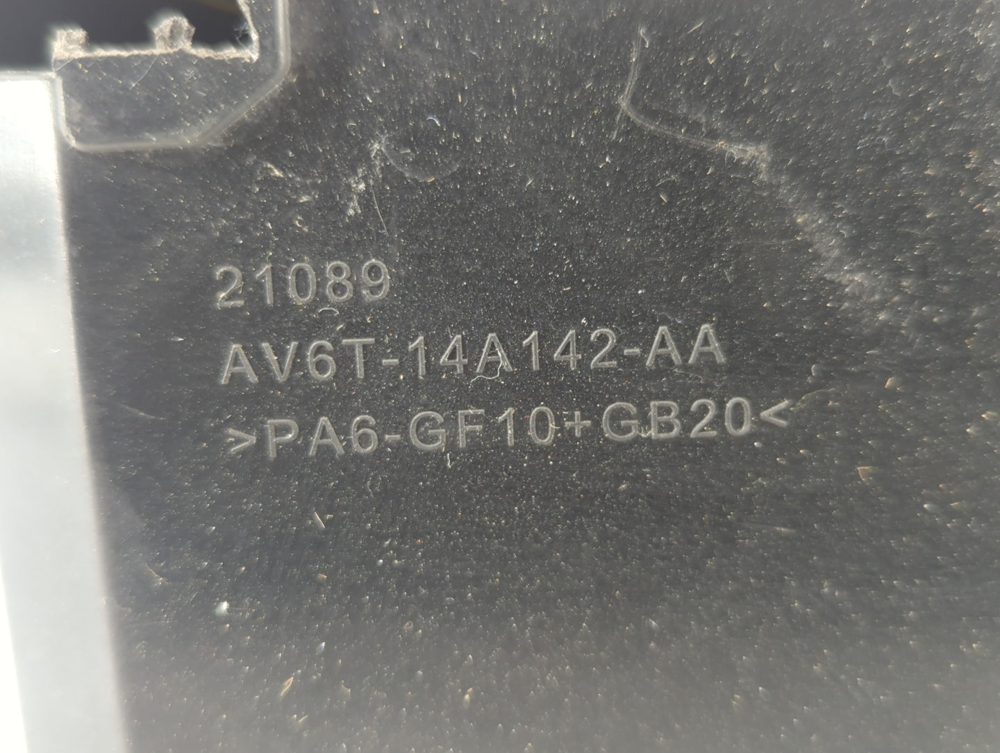 2012-2014 Ford Focus Fusebox Fuse Box Panel Relay Module P/N:AV6T-14A142-AA AV6T-14A067-AB Fits Fits 2012 2013 2014 OEM Used