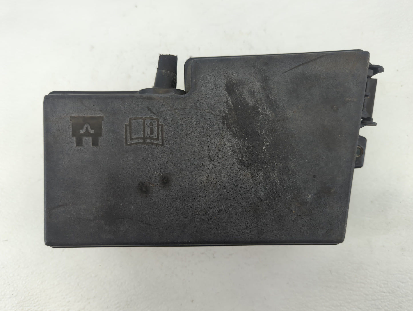 2012-2014 Ford Focus Fusebox Fuse Box Panel Relay Module P/N:AV6T-14A067-AB Fits Fits 2012 2013 2014 OEM Used Auto Parts - O